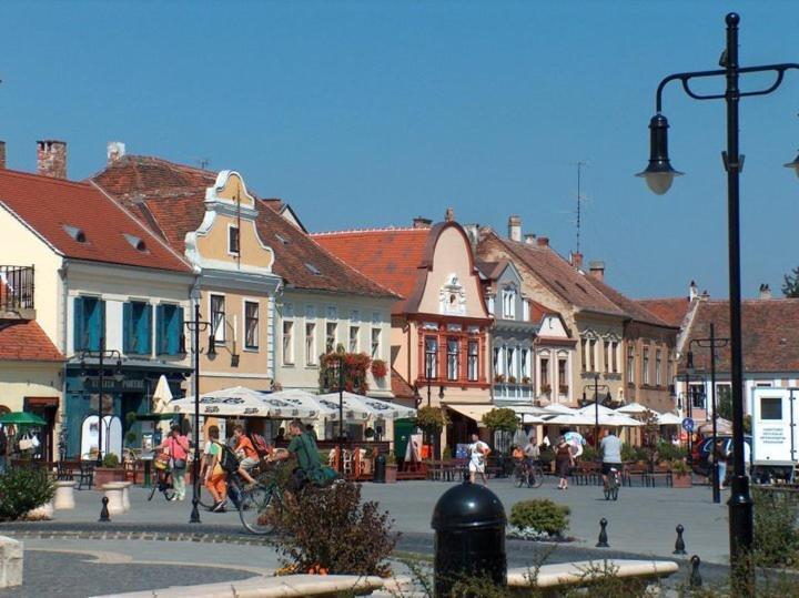 Arany Strucc Hotel Kőszeg Exterior foto